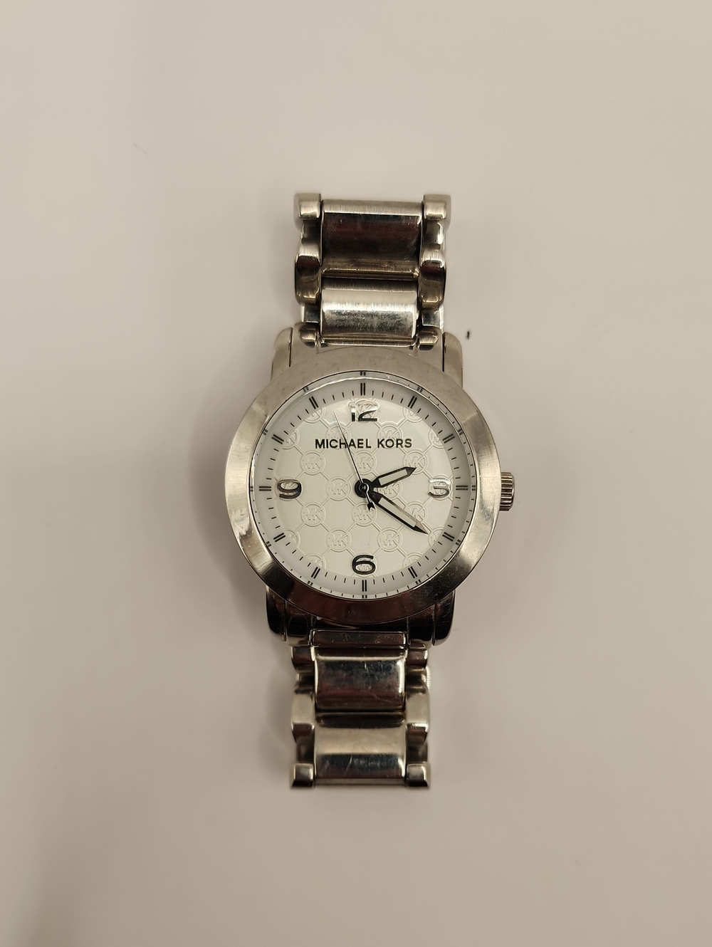 Michael Kors Silver Women's Stainless Steel Bracelet Watch with White Dial - Picture 1 of 5